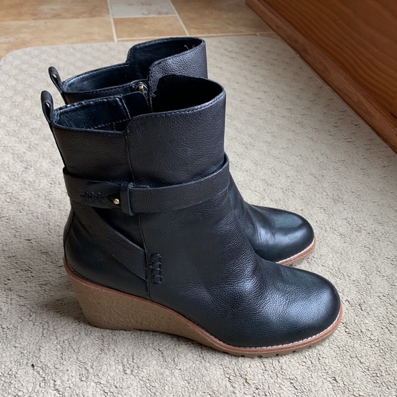 Bass Black Jayden Wedge Booties - Picture 3 of 6